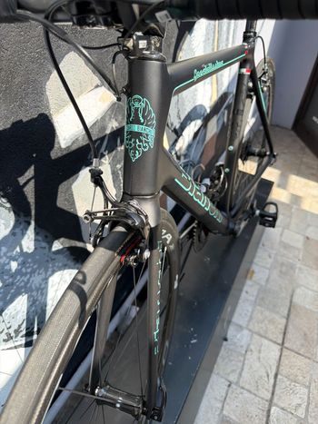 Used Bianchi Specialissima Super Record EPS 2017 2017 Road & Gravel, Black — image 5 of 9