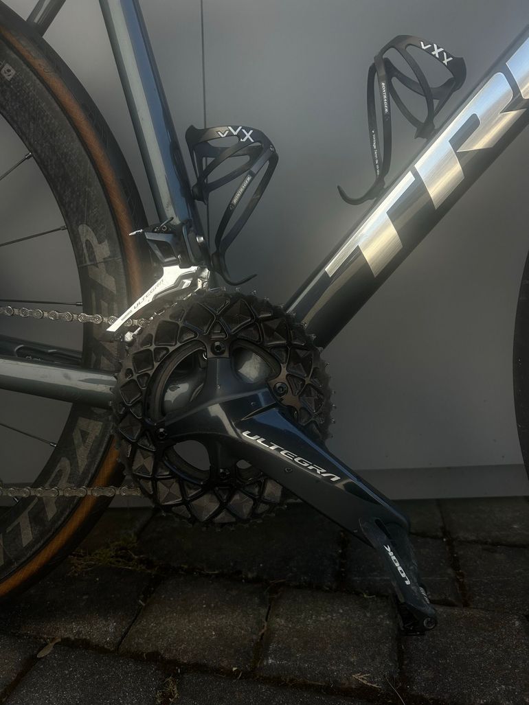 Used Trek Émonda SL 6 Disc Pro 2022 2022 Road & Gravel, Schwarz — image 3 of 5