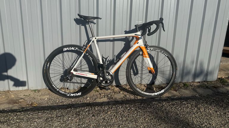 Used Orbea Orca Shimano Ultegra Di2 2018 Road & Gravel, Orange — image 1 of 4