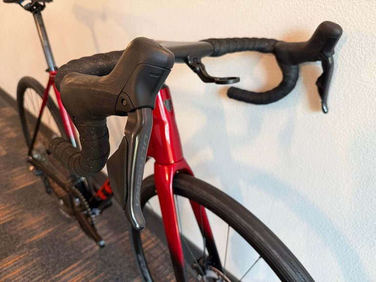 Used Trek Emonda ALR 7 2025 2025 Road & Gravel, Red — image 2 of 8