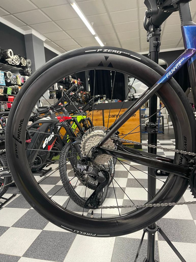Used Wilier Filante SLR SHIMANO ULTEGRA Di2 R8170 2025 2025 Road & Gravel, Morado — image 4 of 5