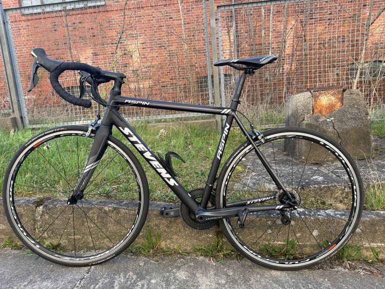 Used Stevens Aspin Shimano Ultegra 2018 Road & Gravel, Schwarz — image 2 of 10