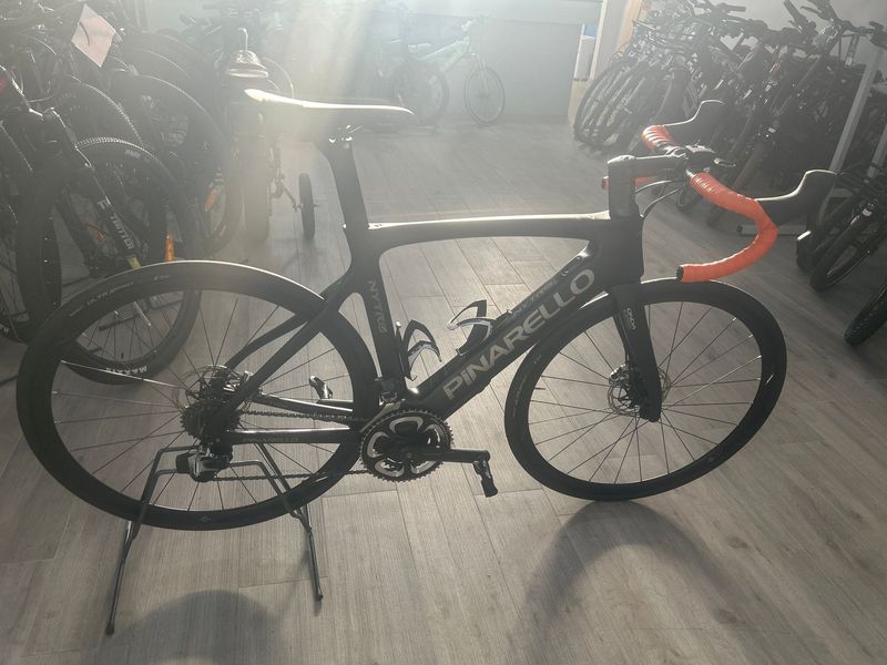 Tweedehands Pinarello Nytro SRAM Red eTap 2021 Road & Gravel