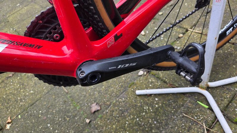 Used SUPERIOR BIKES Custom Shimano 105 2023 Road & Gravel, Red — image 5 of 10
