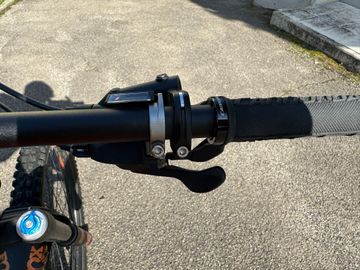 Used Cannondale Jekyll SRAM GX Eagle 2018 Mountainbike, Red — image 3 of 19
