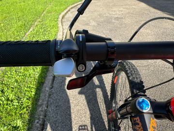 Used Cannondale Jekyll SRAM GX Eagle 2018 Mountainbike, Red — image 2 of 19