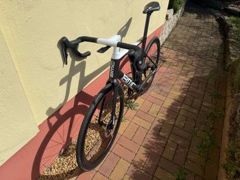 Used BMC Teammachine SLR 01 TWO 2023 2023 Road & Gravel, Black — image 5 of 8