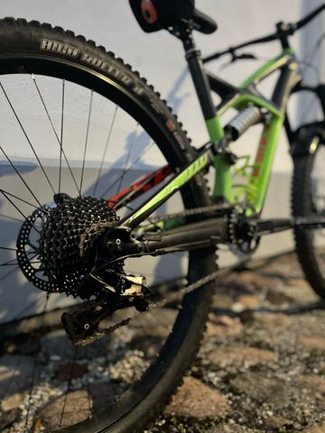 Tweedehands Specialized Enduro SRAM GX 2016 Mountainbike — afbeelding 7 van 9