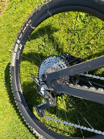 Gebrauchtes Canyon Spectral 29 CF 7 2023 2023 Mountainbike, Schwarz, 29 — Bild 3 von 4