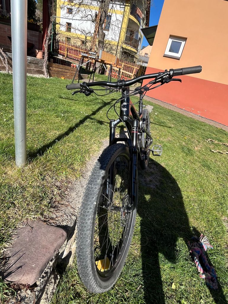Used Cannondale Scalpel 4 2025 2025 Mountainbike, Black, 29 — image 12 of 17