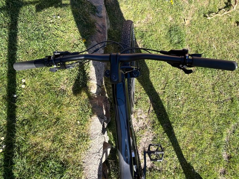 Used Cannondale Scalpel 4 2025 2025 Mountainbike, Black, 29 — image 4 of 17