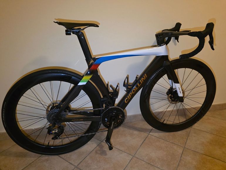 Used Cipollini Cipollini THE ONE - WORLD CHAMPION "ZOLDER" LIMITED EDITION N°19/20 2023 Road & Gravel, Weiß — image 2 of 6