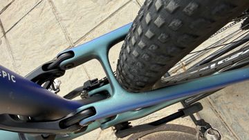 Used Specialized Epic 8 Pro 2025 2025 Mountainbike, Blue, 29 — image 33 of 38