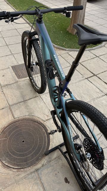 Used Specialized Epic 8 Pro 2025 2025 Mountainbike, Blue, 29 — image 29 of 38