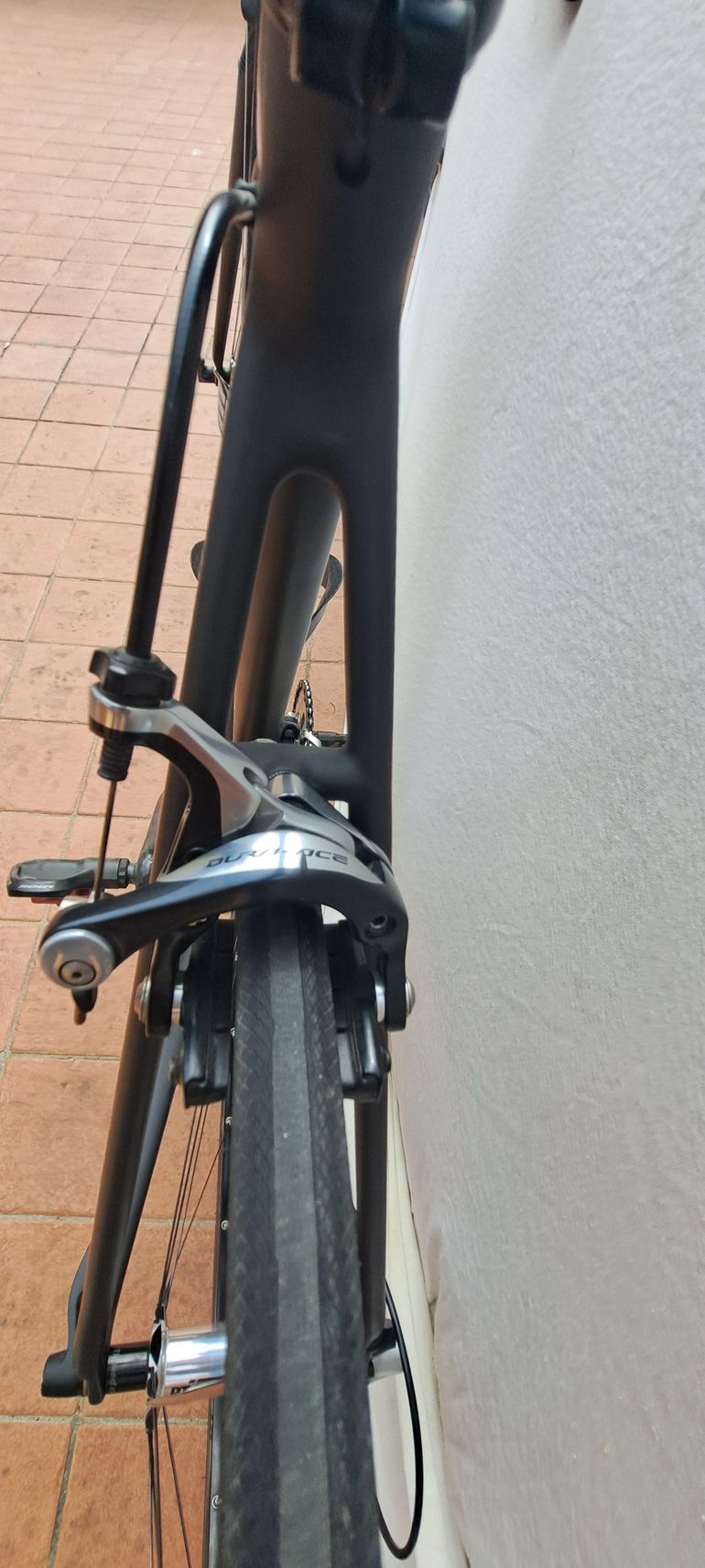 Used Focus Izalco Max 2014 2014 Road & Gravel, Schwarz — image 8 of 10