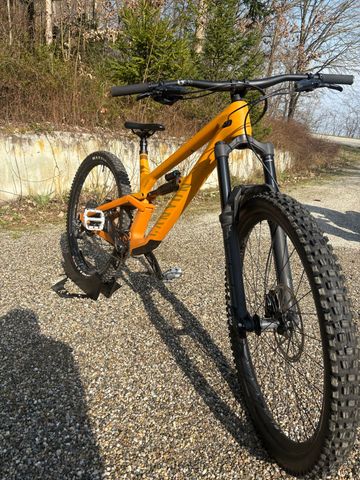 Tweedehands Canyon Torque 27.5 CF 7 2023 2023 Mountainbike — afbeelding 5 van 5
