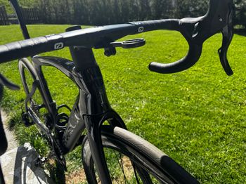 Used Pinarello DOGMA F12 SUPER RECORD EPS Disc 2022 2022 Road & Gravel — image 12 of 24