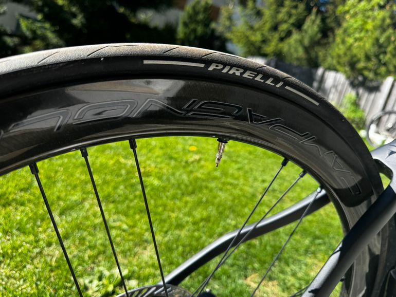 Used Pinarello DOGMA F12 SUPER RECORD EPS Disc 2022 2022 Road & Gravel — image 13 of 24