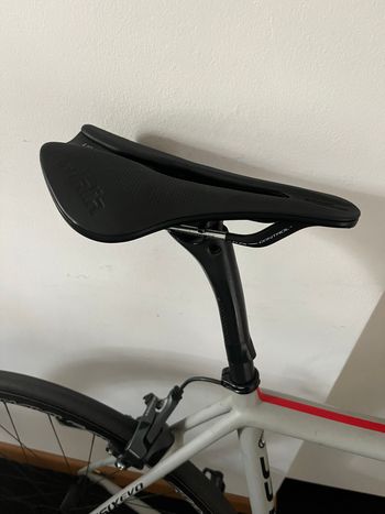Used Cannondale SuperSix EVO Shimano Ultegra Di2 2016 Road & Gravel, Light Gray — image 5 of 12