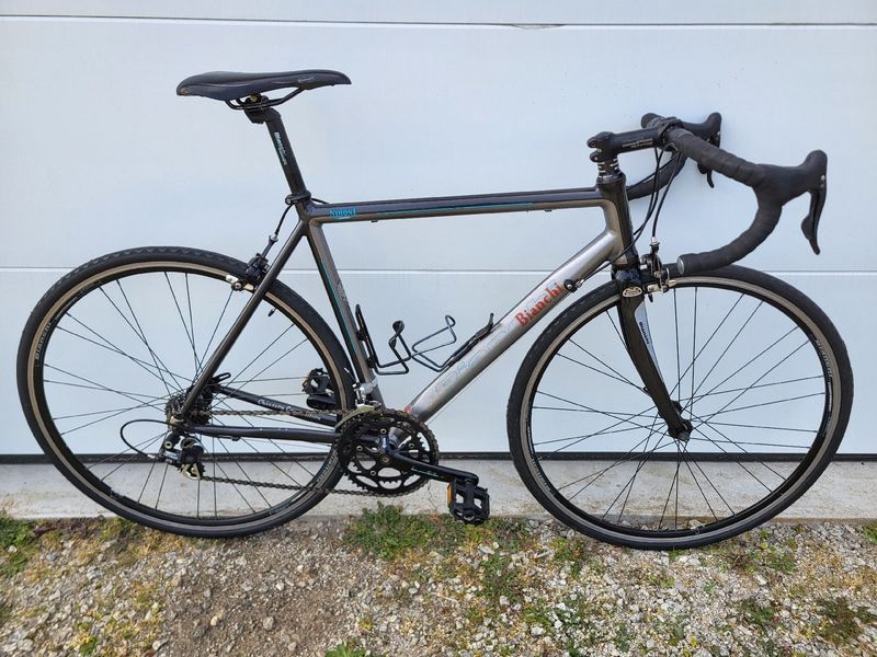 Used Bianchi Custom Campagnolo Xenon 2010 Road & Gravel