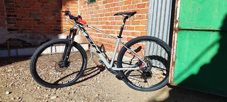 Used BH Spike Shimano Ultegra 2022 Mountainbike, Gris claro — image 5 of 5