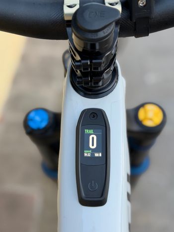Used Specialized Turbo kenevo Sram Eagle Transmission X0 2024 Mountainbike, Bianco — image 8 of 29
