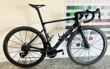 Käytetty Scott Addict RC Shimano Ultegra Di2 2025 Road & Gravel