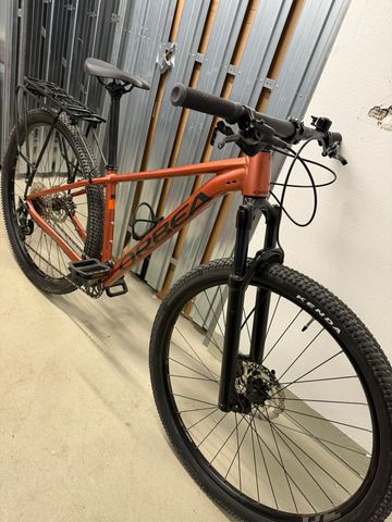 Tweedehands Orbea Onna Shimano Deore 2025 Mountainbike — afbeelding 4 van 8