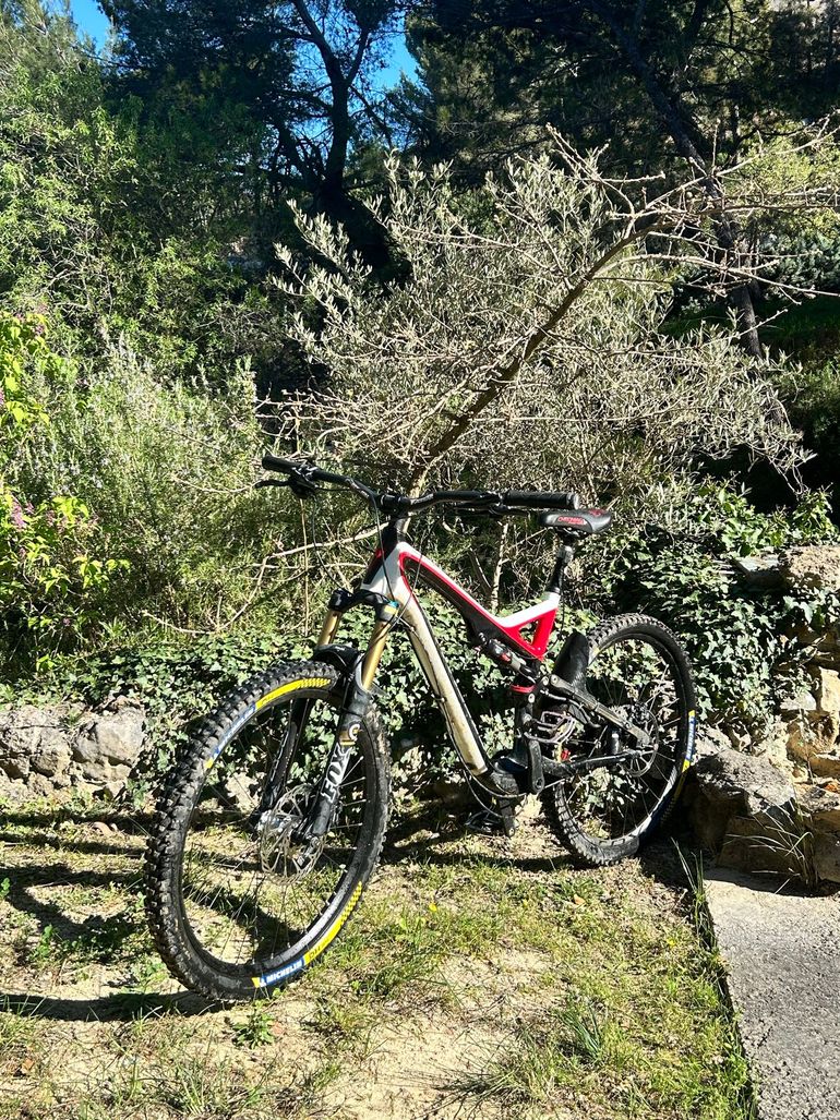 Used Specialized Stumpjumper SRAM NX 2012 Mountainbike, Red — image 8 of 10