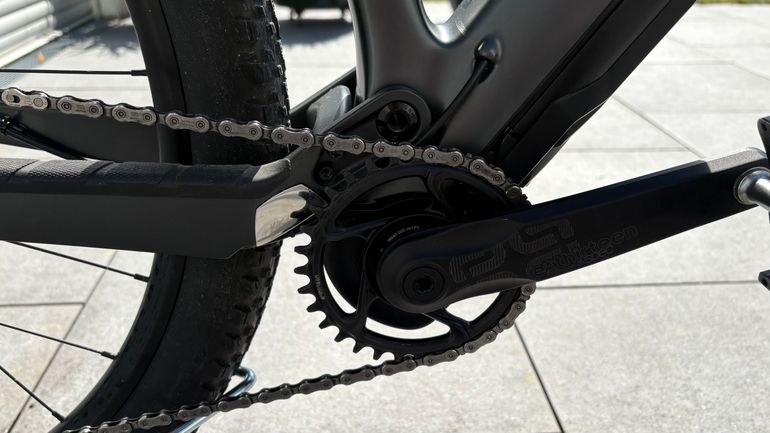 Used Trek E-Caliber 9.6 2022 2022 Mountainbike — image 4 of 8