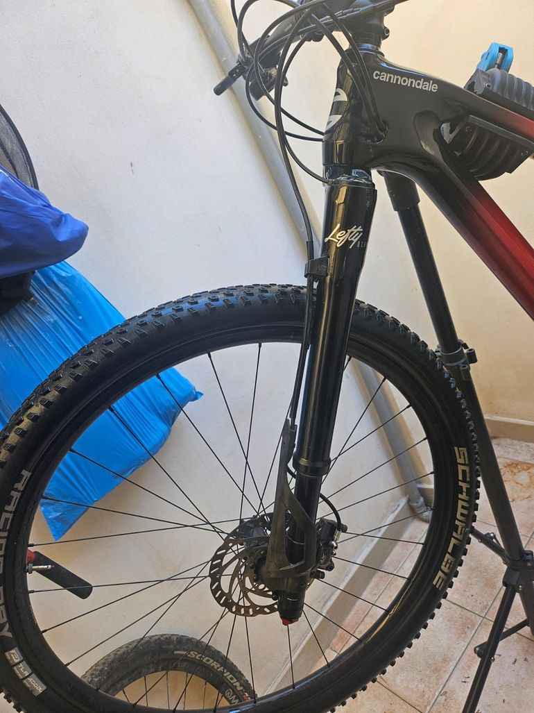 Used Cannondale Cannondale Custom Shimano Deore XT 2022 Mountainbike, Rot — image 6 of 13