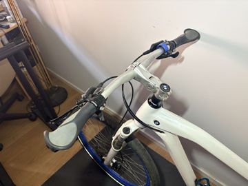 BMW Custom Shimano Deore 2018 Urban d'occasion — image 7 sur 8