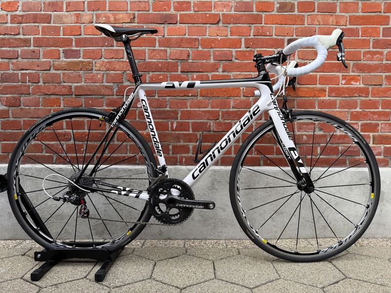 Brugt Cannondale Supersix SRAM Red 2013 Road & Gravel