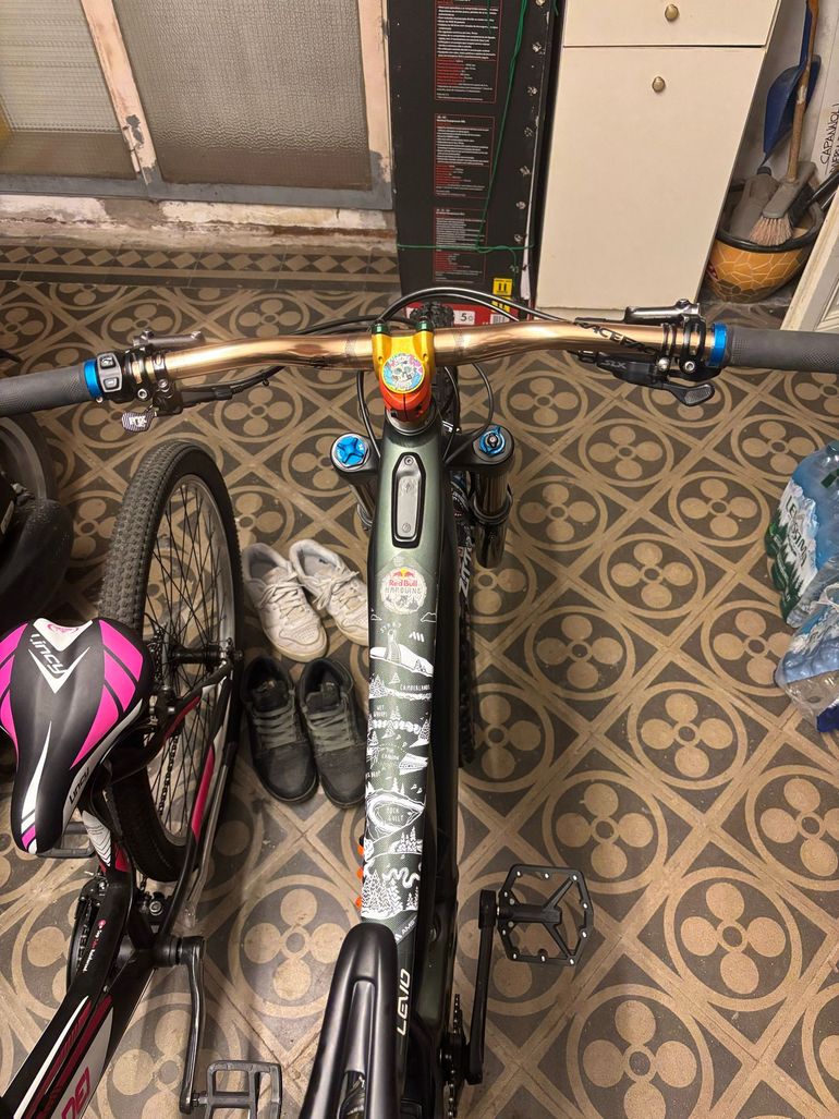 Used Specialized Turbo Levo Comp 2020 2020 Mountainbike, Green, 29 — image 5 of 7