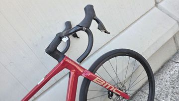 Used BMC Roadmachine X TWO 2024 2024 Road & Gravel, Red — image 7 of 7