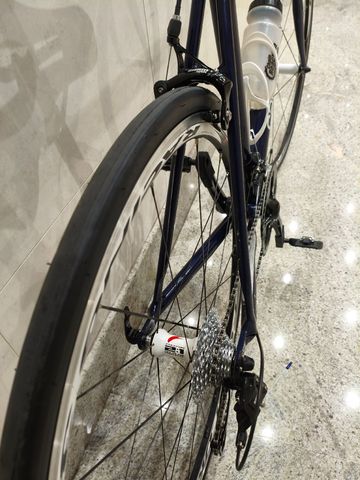Used Cannondale Custom SRAM Apex 1993 Road & Gravel, Blue — image 4 of 14