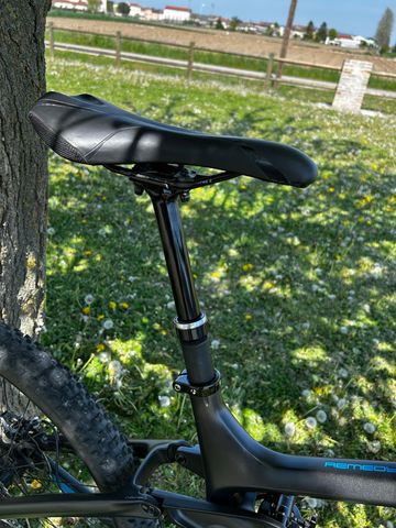Gebrauchtes Trek Remedy 9.8 2017 2017 Mountainbike, Schwarz, 27.5 — Bild 8 von 11