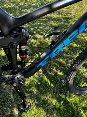 Gebrauchtes Trek Remedy 9.8 2017 2017 Mountainbike, Schwarz, 27.5 — Bild 5 von 11