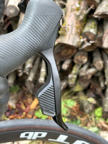 Canyon Aeroad CF SLX 7 eTap 2023 2023 Road & Gravel usato, Verde — immagine 13 di 19