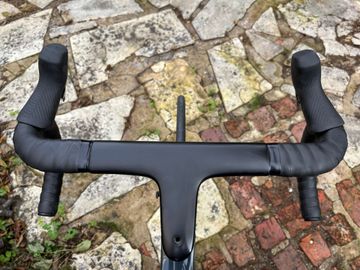 Canyon Aeroad CF SLX 7 eTap 2023 2023 Road & Gravel usato, Verde — immagine 19 di 19