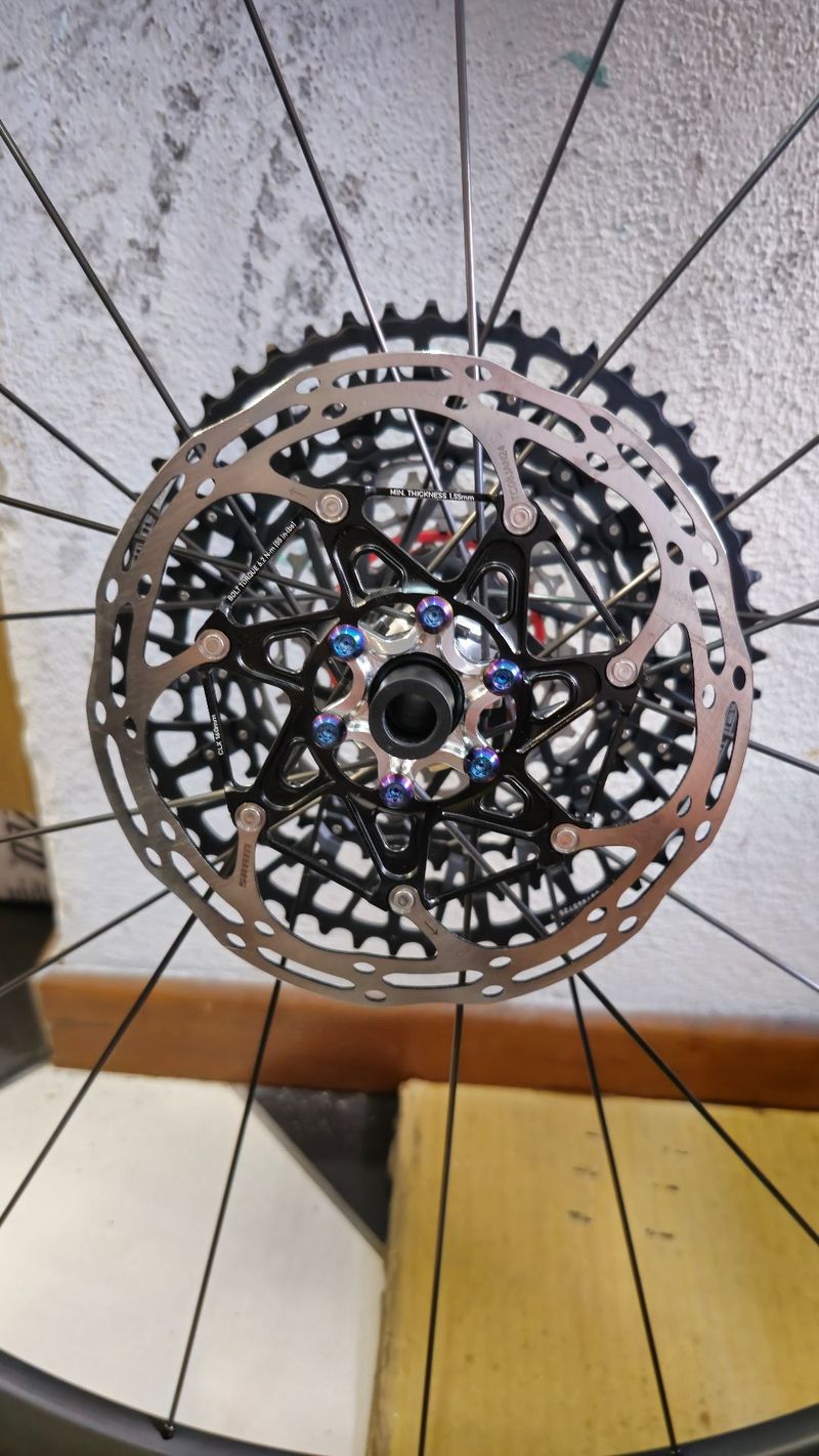 Gebrauchtes Specialized Epic SRAM XX1 Eagle 2025 Mountainbike, Rot — Bild 5 von 13
