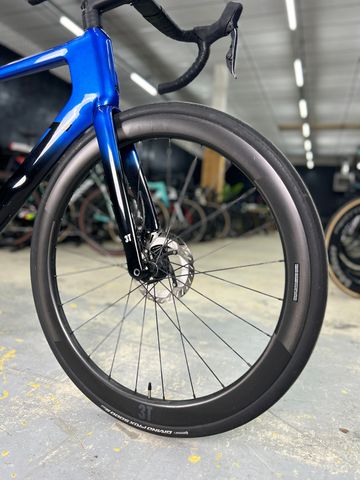 Brugt 3T Strada Di2 Disc Carbon 2019 Road & Gravel — billede 4 af 29