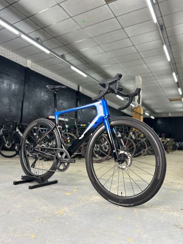 Brugt 3T Strada Di2 Disc Carbon 2019 Road & Gravel — billede 2 af 29