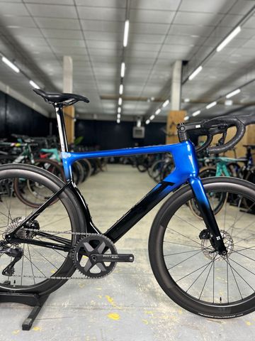 Brugt 3T Strada Di2 Disc Carbon 2019 Road & Gravel — billede 12 af 29