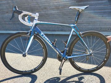 Used Trek Madone 6.9 2010 2010 Road & Gravel, White — image 14 of 14