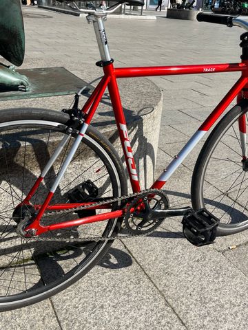 Tweedehands Fuji Track 2020 2020 Road & Gravel — afbeelding 4 van 28