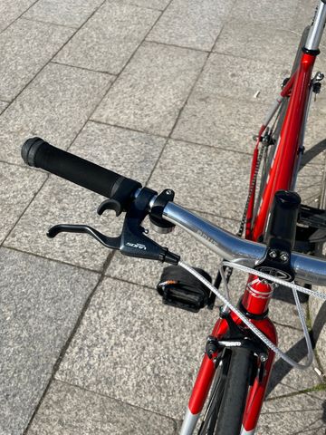 Tweedehands Fuji Track 2020 2020 Road & Gravel — afbeelding 10 van 28