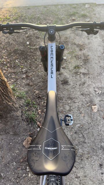 Gebrauchtes Commencal META SX TEAM 2022 2022 Mountainbike, Hellgrau, Verschieden — Bild 10 von 12