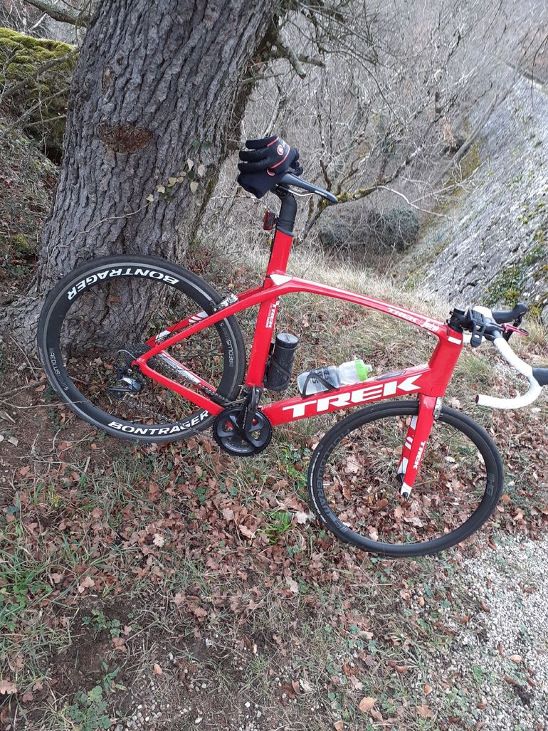 Used Trek Madone SL 6 2019 2019 Road & Gravel — image 3 of 3