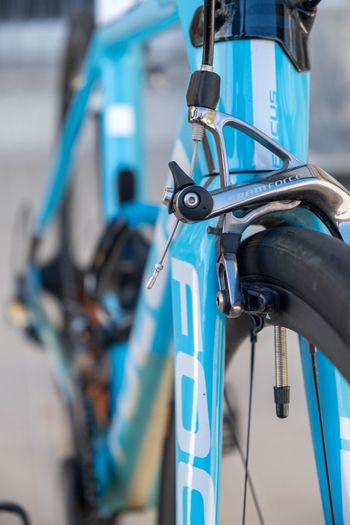 Used Focus Cayo SRAM Force 2016 Road & Gravel, Blue — image 8 of 9